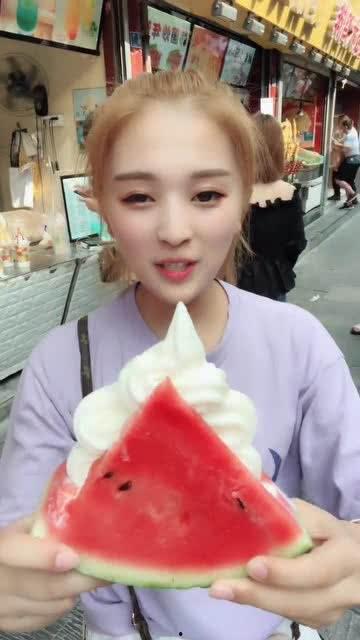网红炮姐吃瓜视频,揭秘网红圈幕后故事