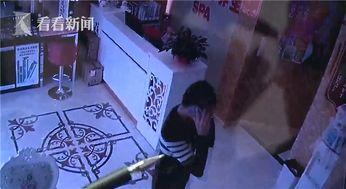 两名盗贼吃瓜视频,盗贼偷瓜视频引发网友热议