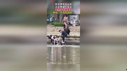吃瓜群众视频剪辑软件,揭秘吃瓜群众视频剪辑软件的神奇魅力