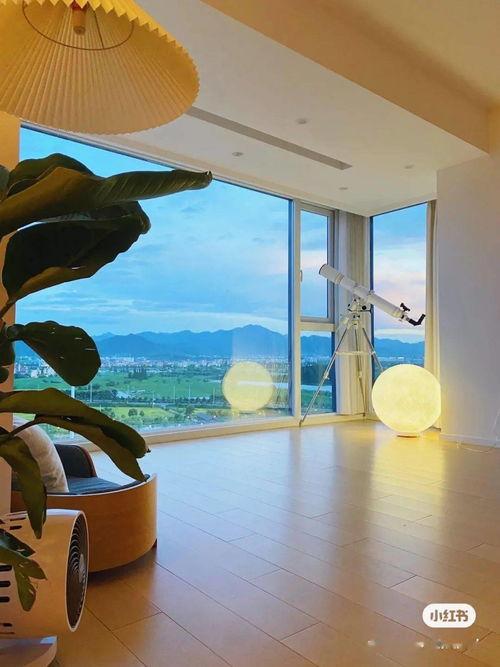 英国利兹落地窗视频吃瓜,瓜界新地标？