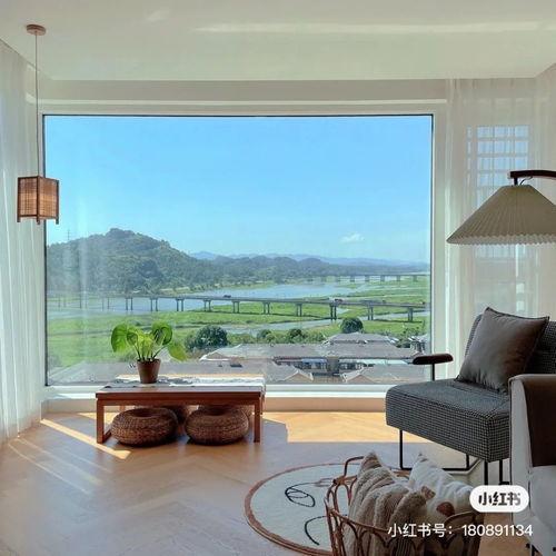 英国利兹落地窗视频吃瓜,瓜界新地标？